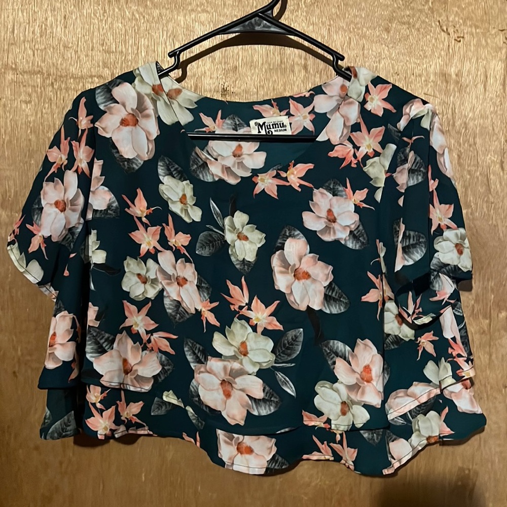 Show Me Your Mumu Women's Candice Crop Top  Floral Tiered Back Size Medium Green